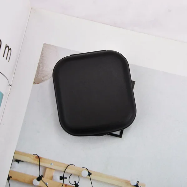 S8921db393ab44f10b8c7e31009a830651.webp The LensVault — Compact Contact Lens Travel Case